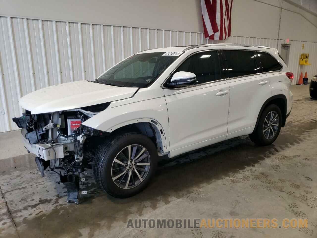 5TDJZRFH2HS514100 TOYOTA HIGHLANDER 2017