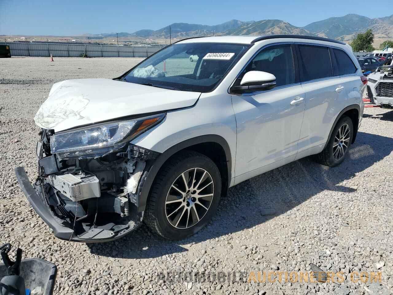 5TDJZRFH2HS517451 TOYOTA HIGHLANDER 2017