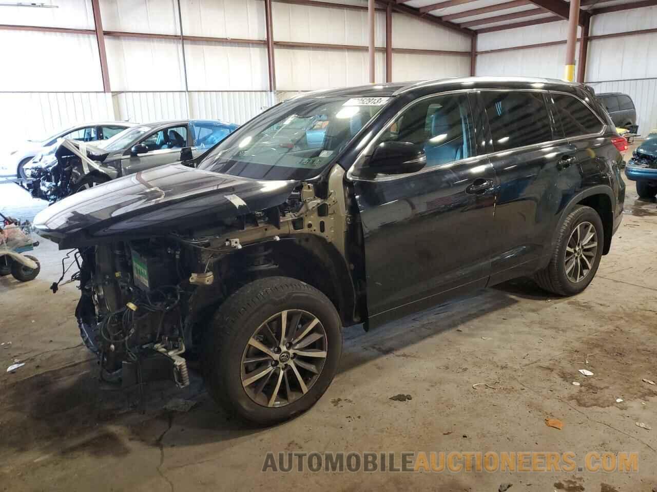 5TDJZRFH2JS497207 TOYOTA HIGHLANDER 2018