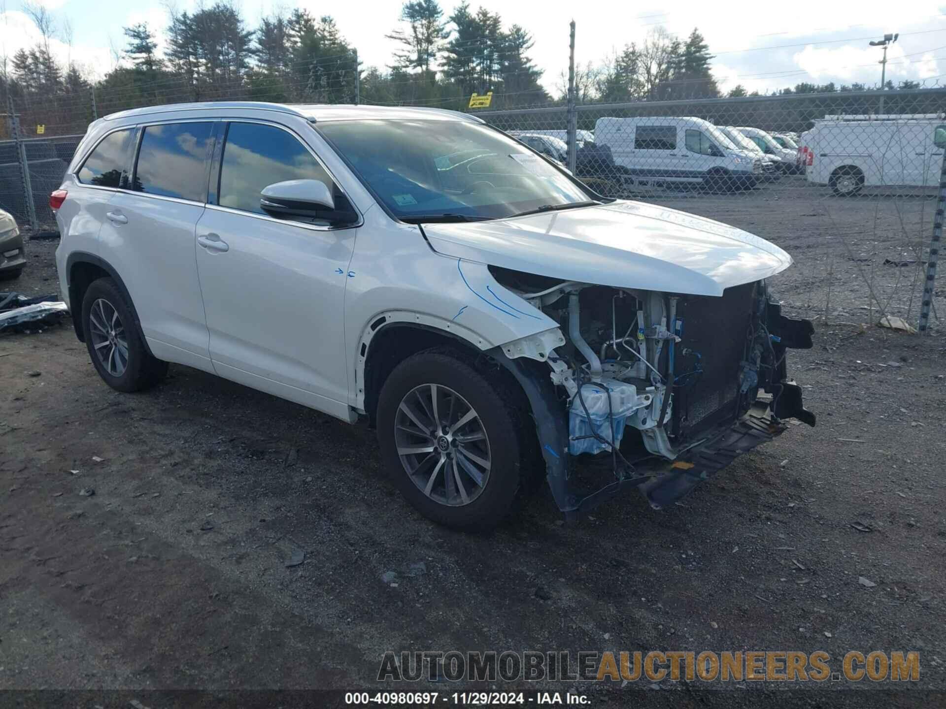 5TDJZRFH2JS525488 TOYOTA HIGHLANDER 2018