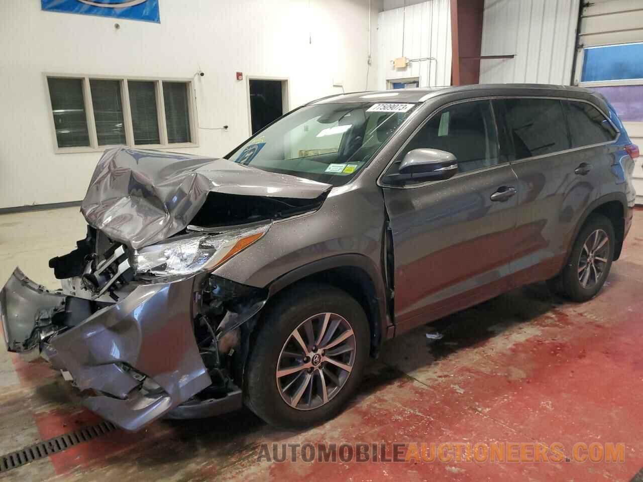 5TDJZRFH2JS532697 TOYOTA HIGHLANDER 2018