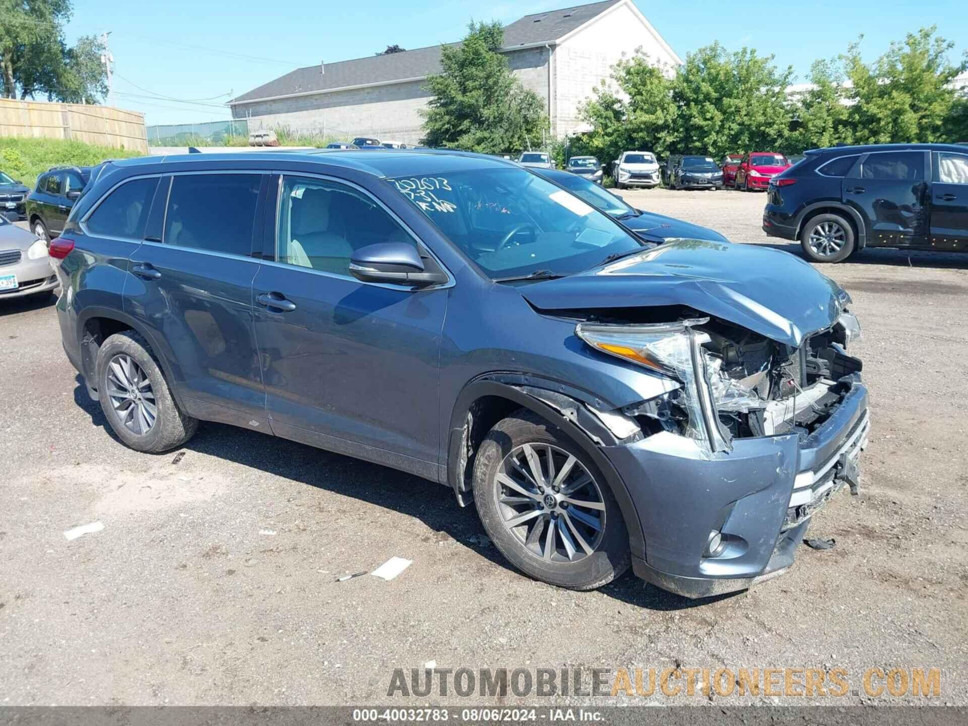 5TDJZRFH2JS806142 TOYOTA HIGHLANDER 2018