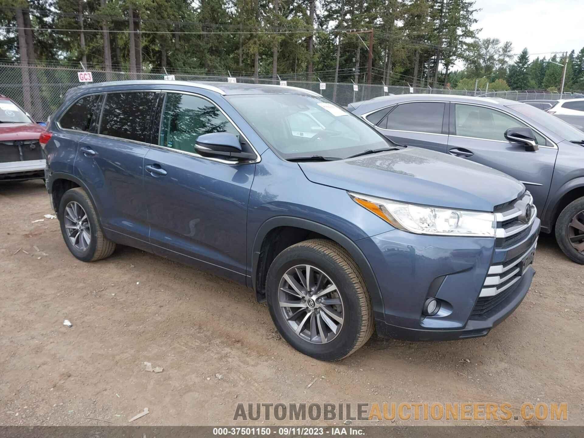 5TDJZRFH2JS818484 TOYOTA HIGHLANDER 2018