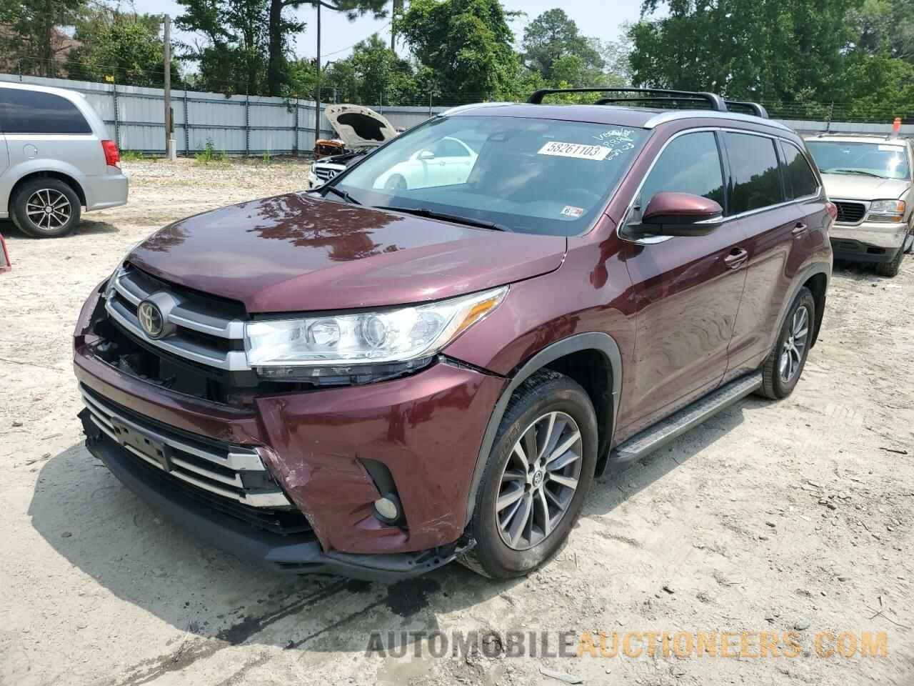 5TDJZRFH2JS838881 TOYOTA HIGHLANDER 2018