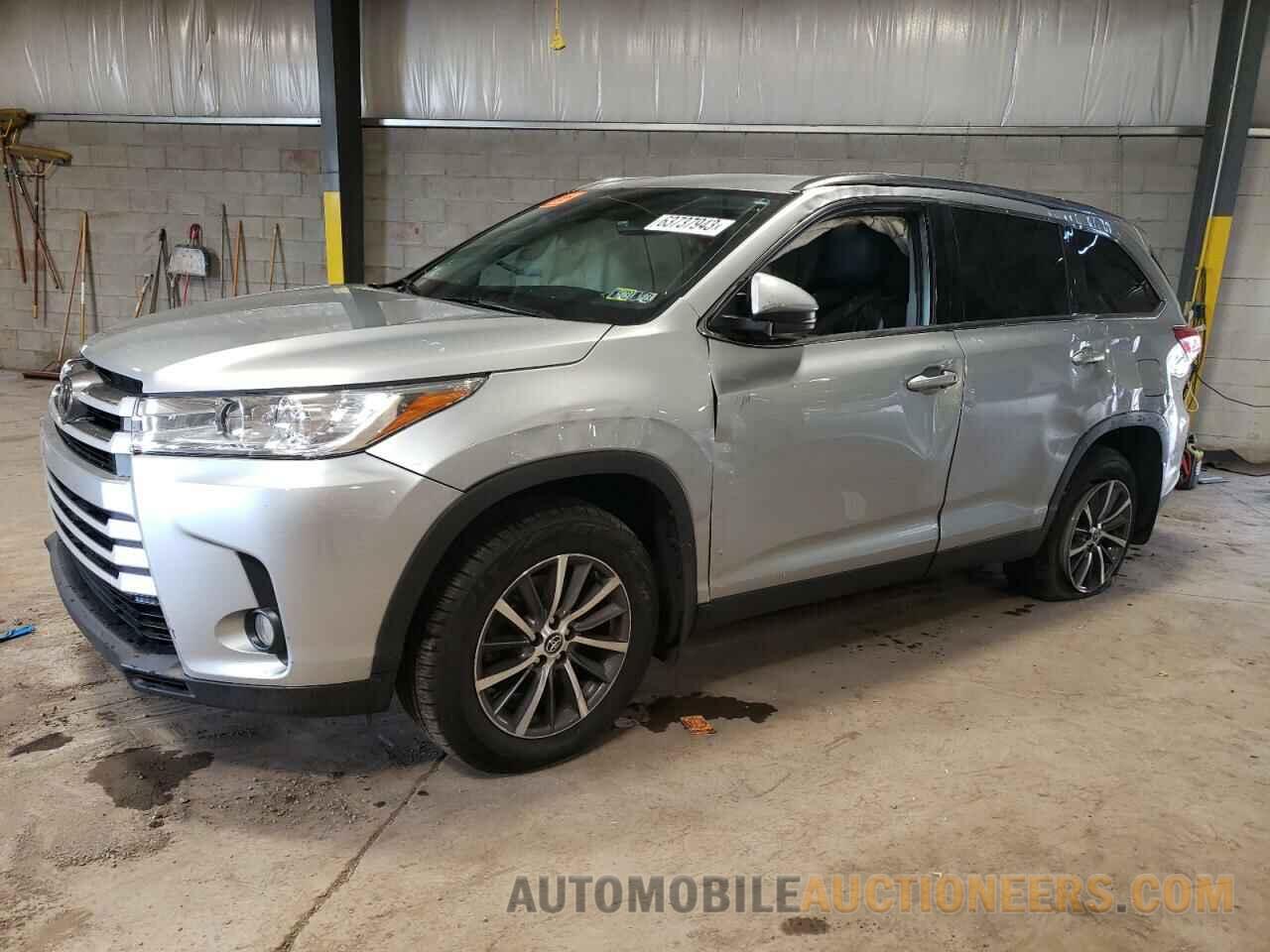 5TDJZRFH2KS564048 TOYOTA HIGHLANDER 2019