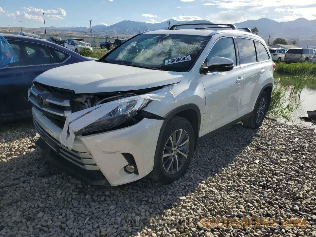 5TDJZRFH2KS566513 TOYOTA HIGHLANDER 2019