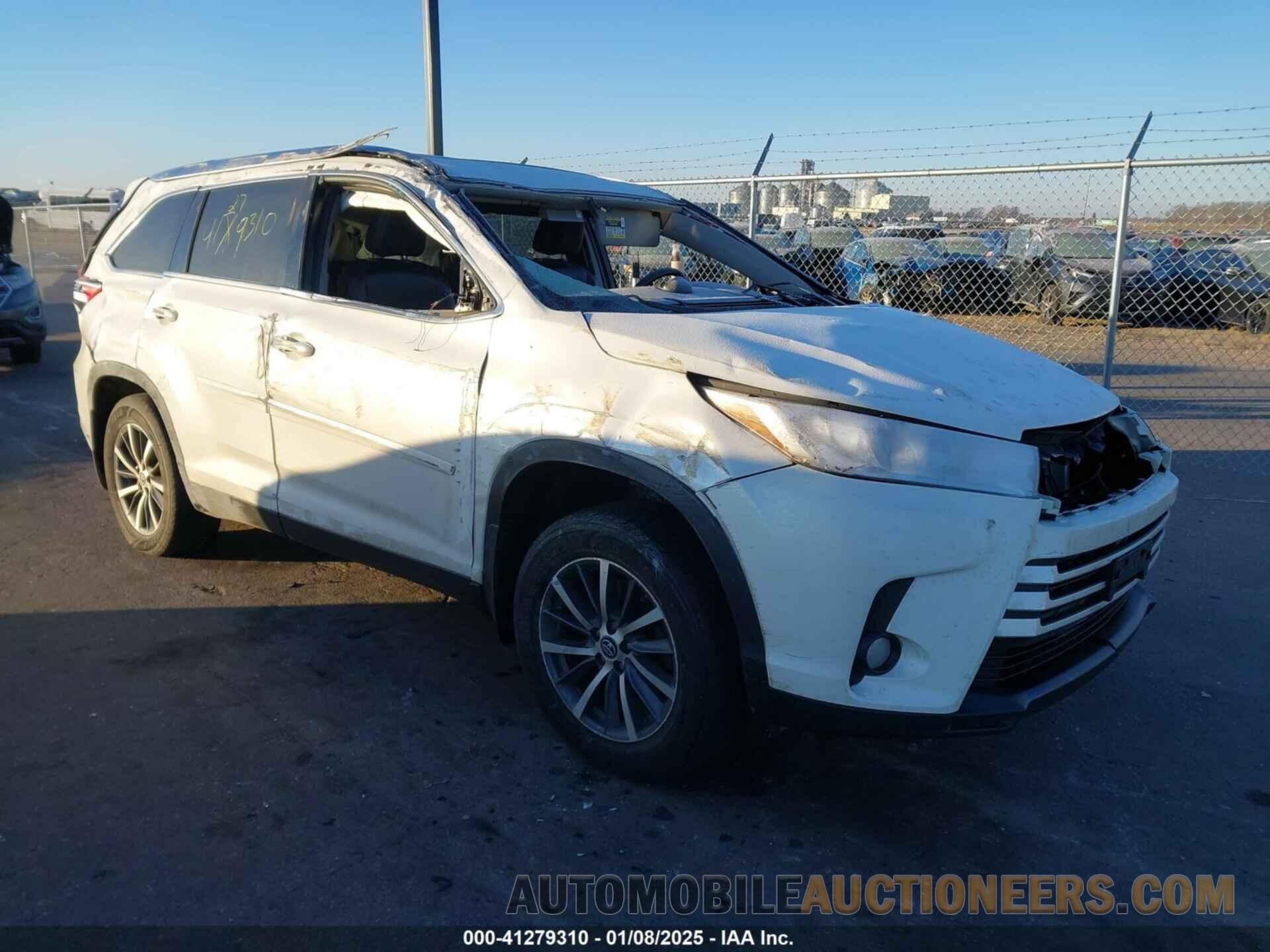 5TDJZRFH2KS566656 TOYOTA HIGHLANDER 2019