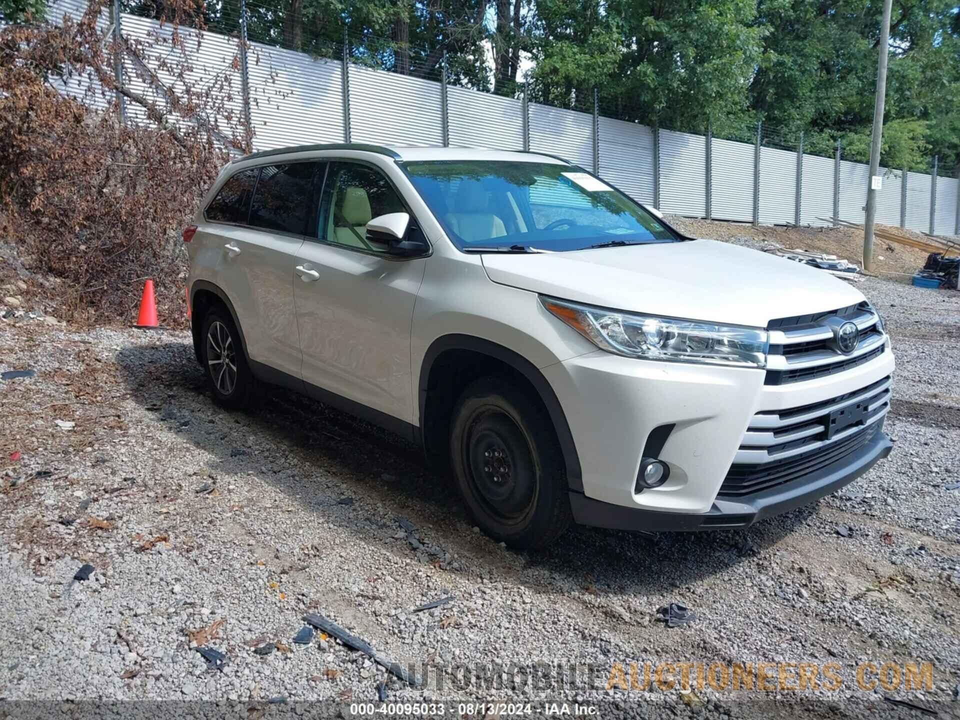 5TDJZRFH2KS568794 TOYOTA HIGHLANDER 2019