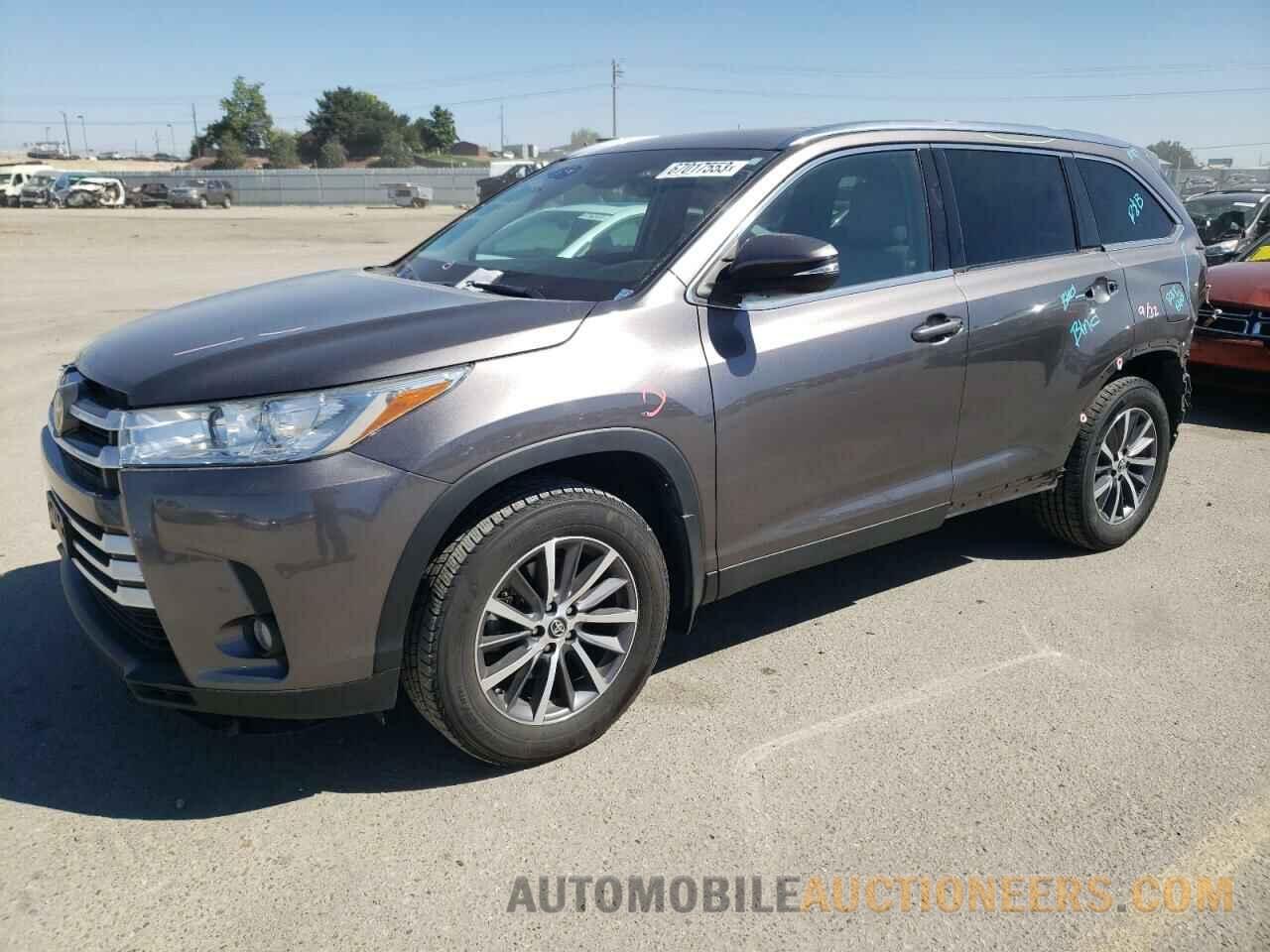 5TDJZRFH2KS569878 TOYOTA HIGHLANDER 2019