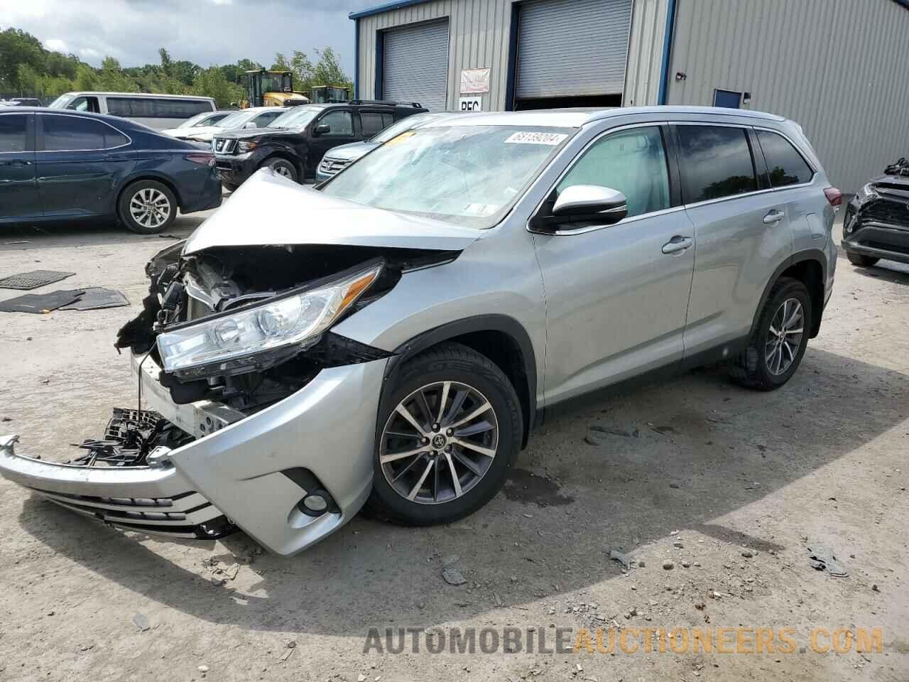 5TDJZRFH2KS579715 TOYOTA HIGHLANDER 2019