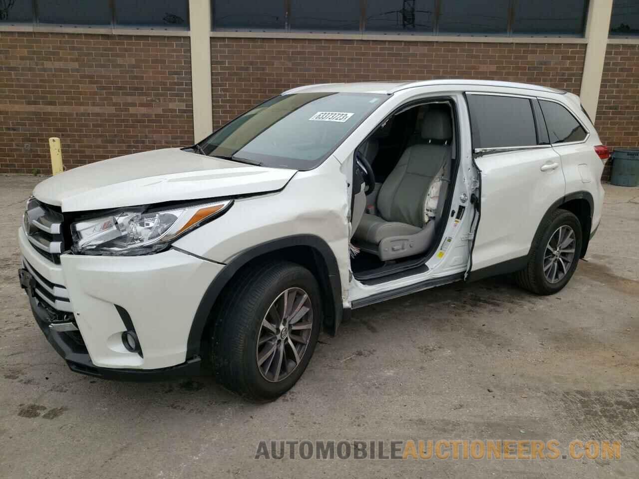 5TDJZRFH2KS602930 TOYOTA HIGHLANDER 2019