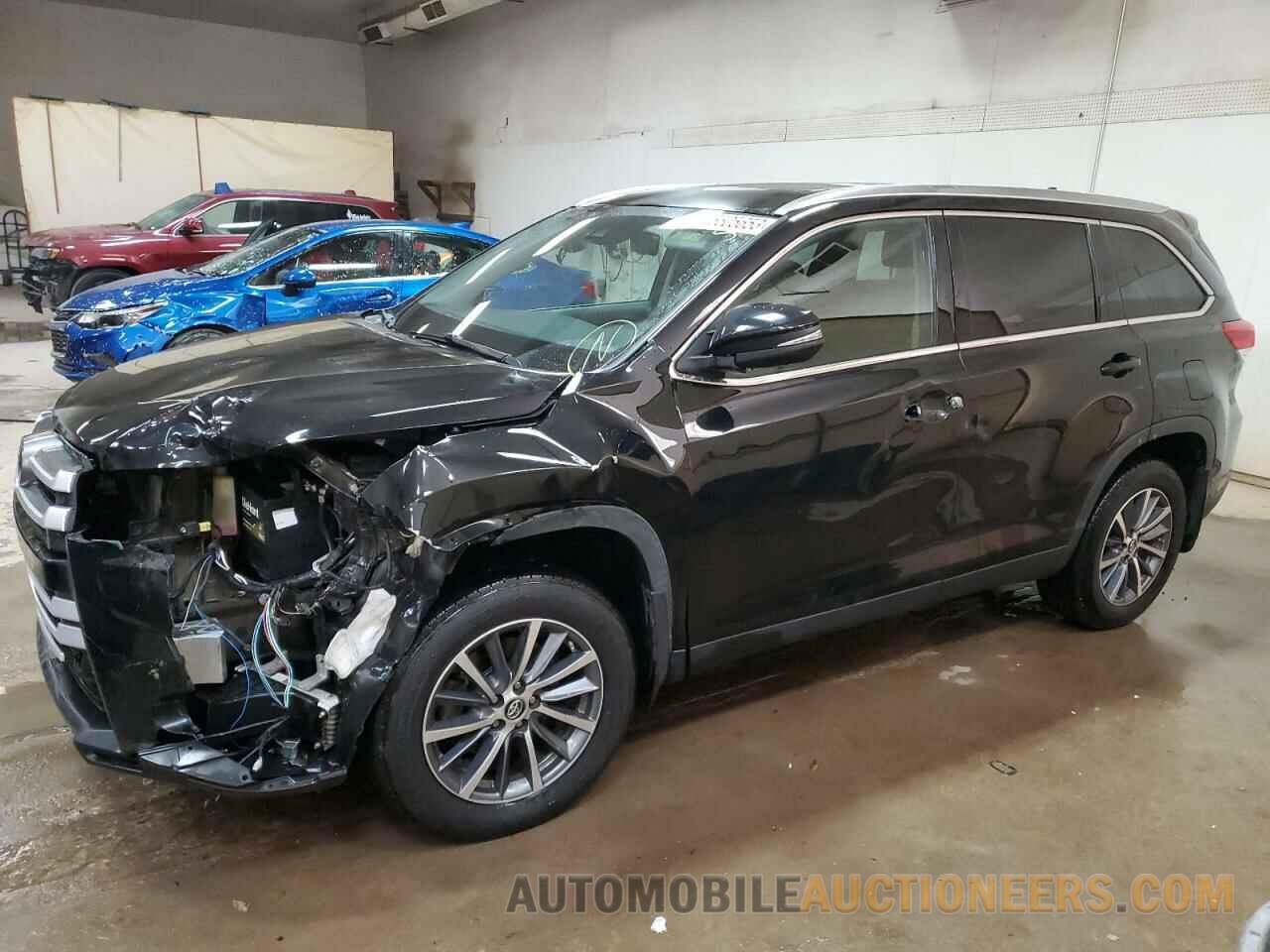 5TDJZRFH2KS619646 TOYOTA HIGHLANDER 2019