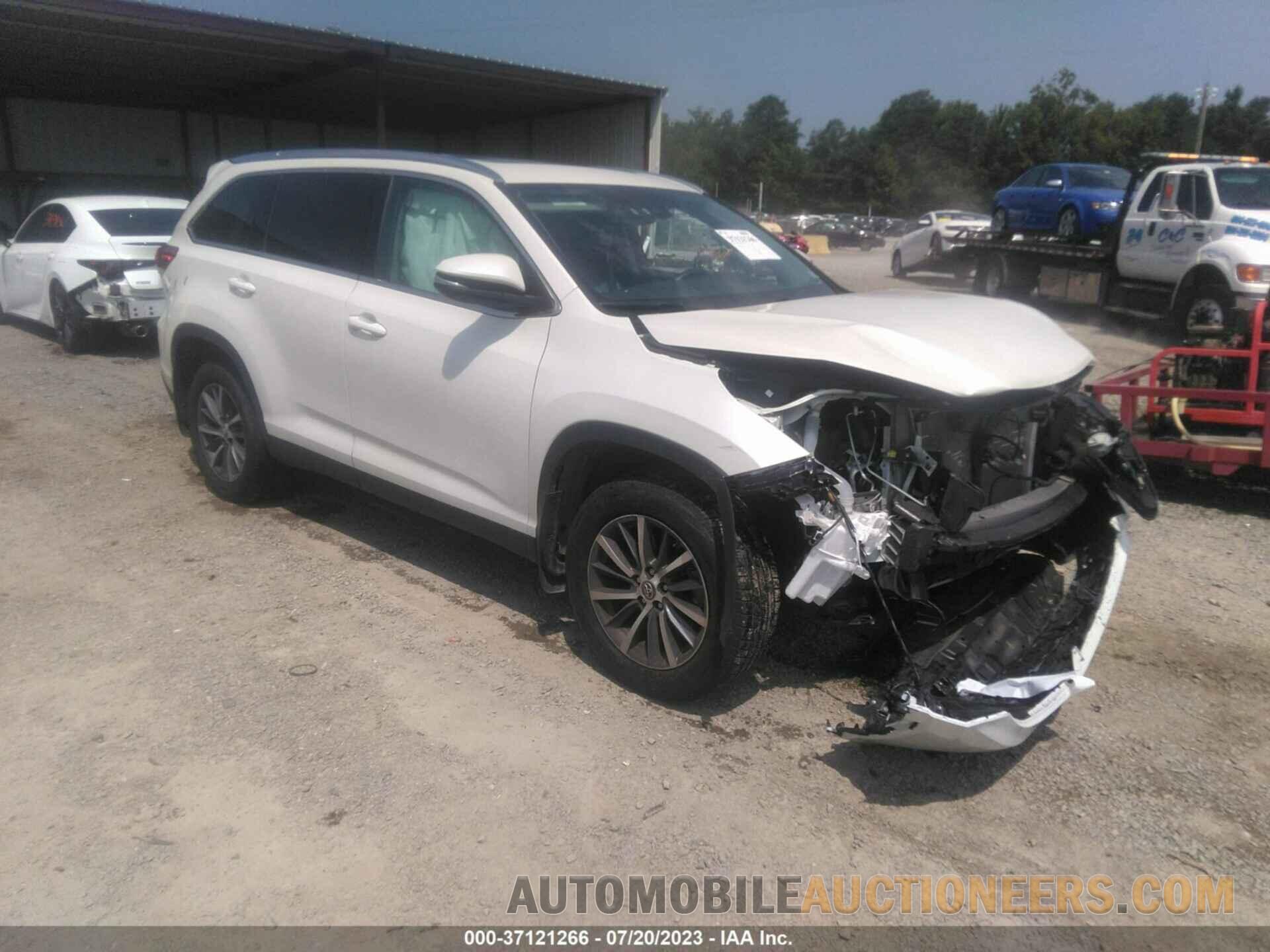 5TDJZRFH2KS619694 TOYOTA HIGHLANDER 2019