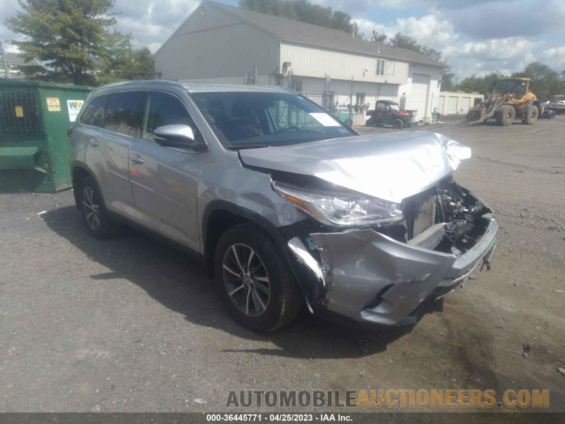 5TDJZRFH2KS625592 TOYOTA HIGHLANDER 2019