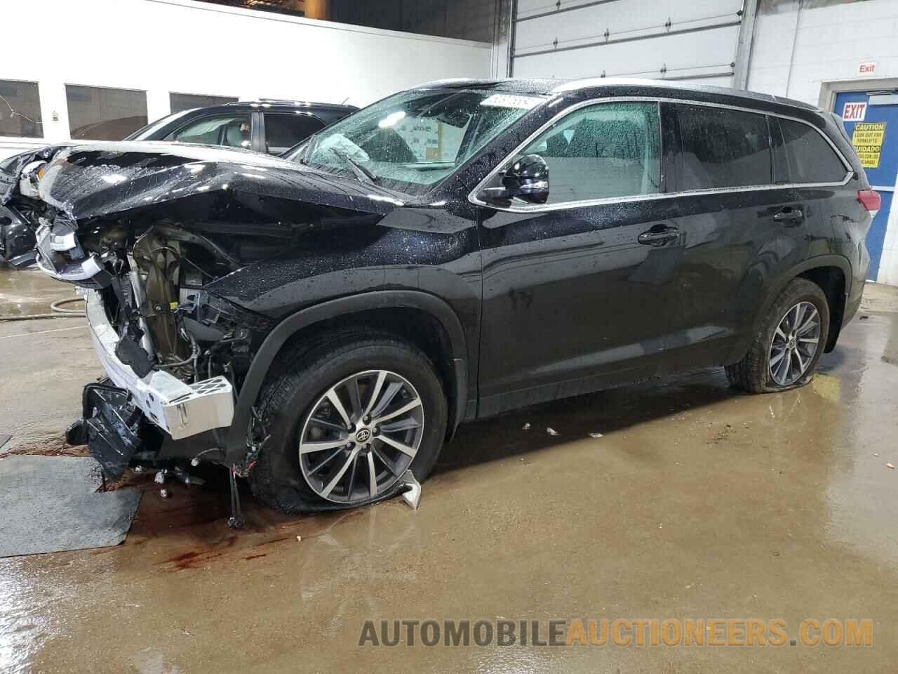 5TDJZRFH2KS626404 TOYOTA HIGHLANDER 2019