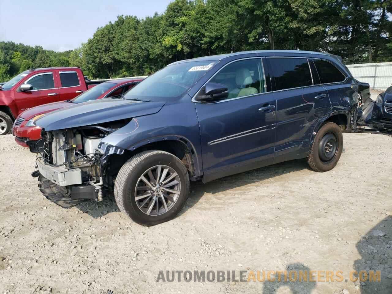 5TDJZRFH2KS743108 TOYOTA HIGHLANDER 2019