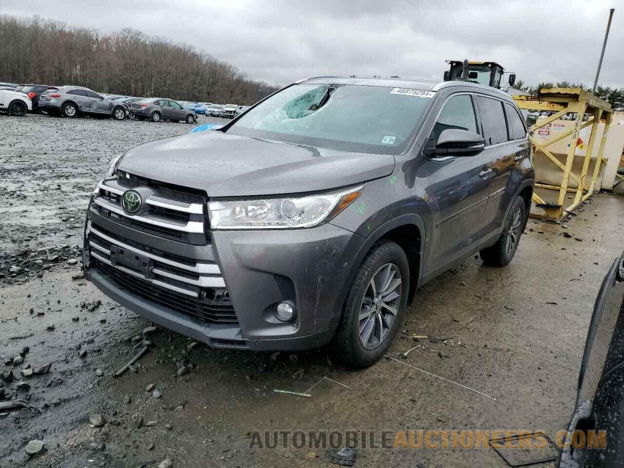 5TDJZRFH2KS958004 TOYOTA HIGHLANDER 2019