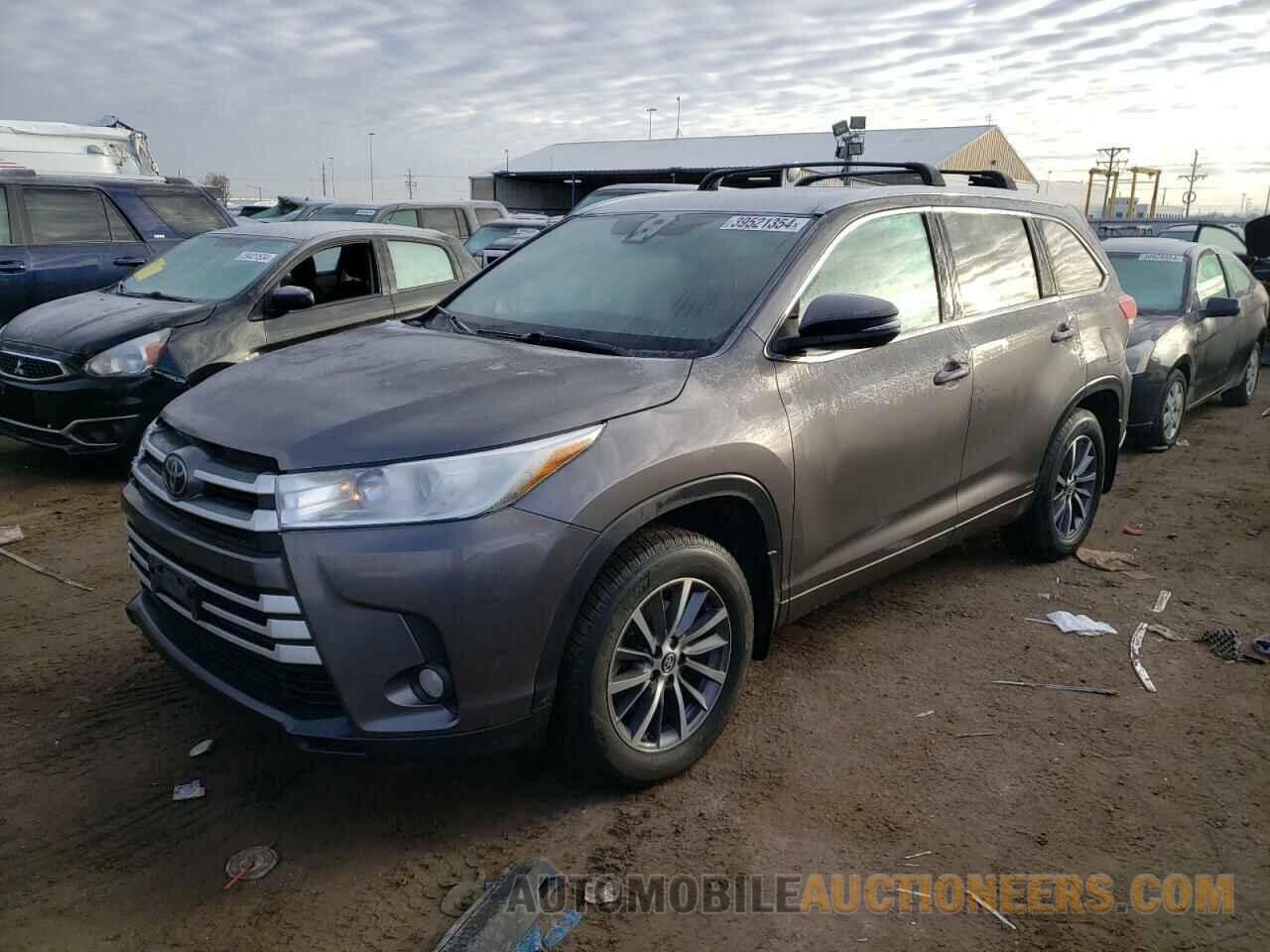 5TDJZRFH3HS360691 TOYOTA HIGHLANDER 2017