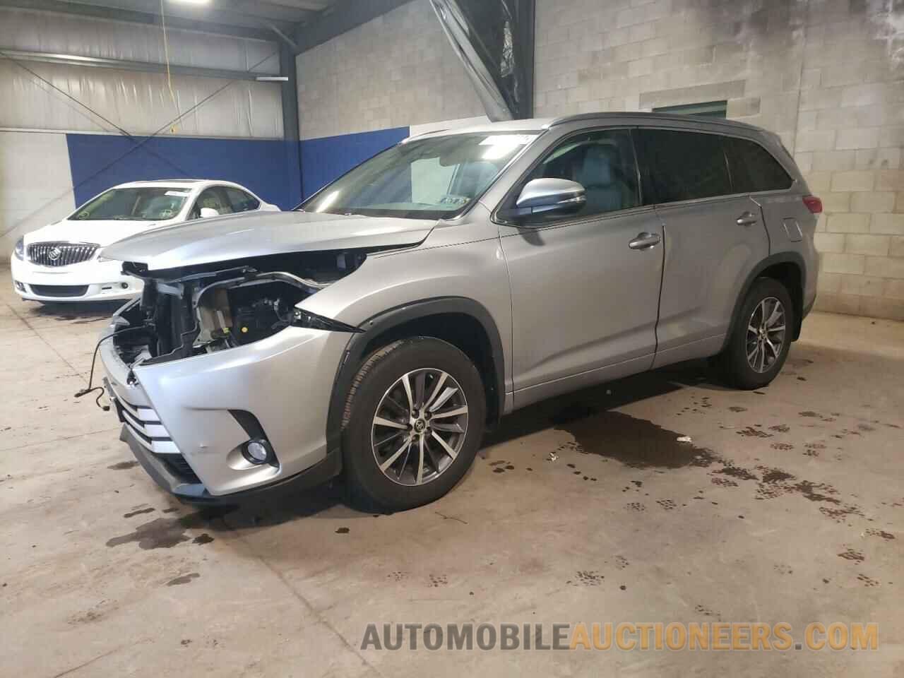 5TDJZRFH3HS364868 TOYOTA HIGHLANDER 2017