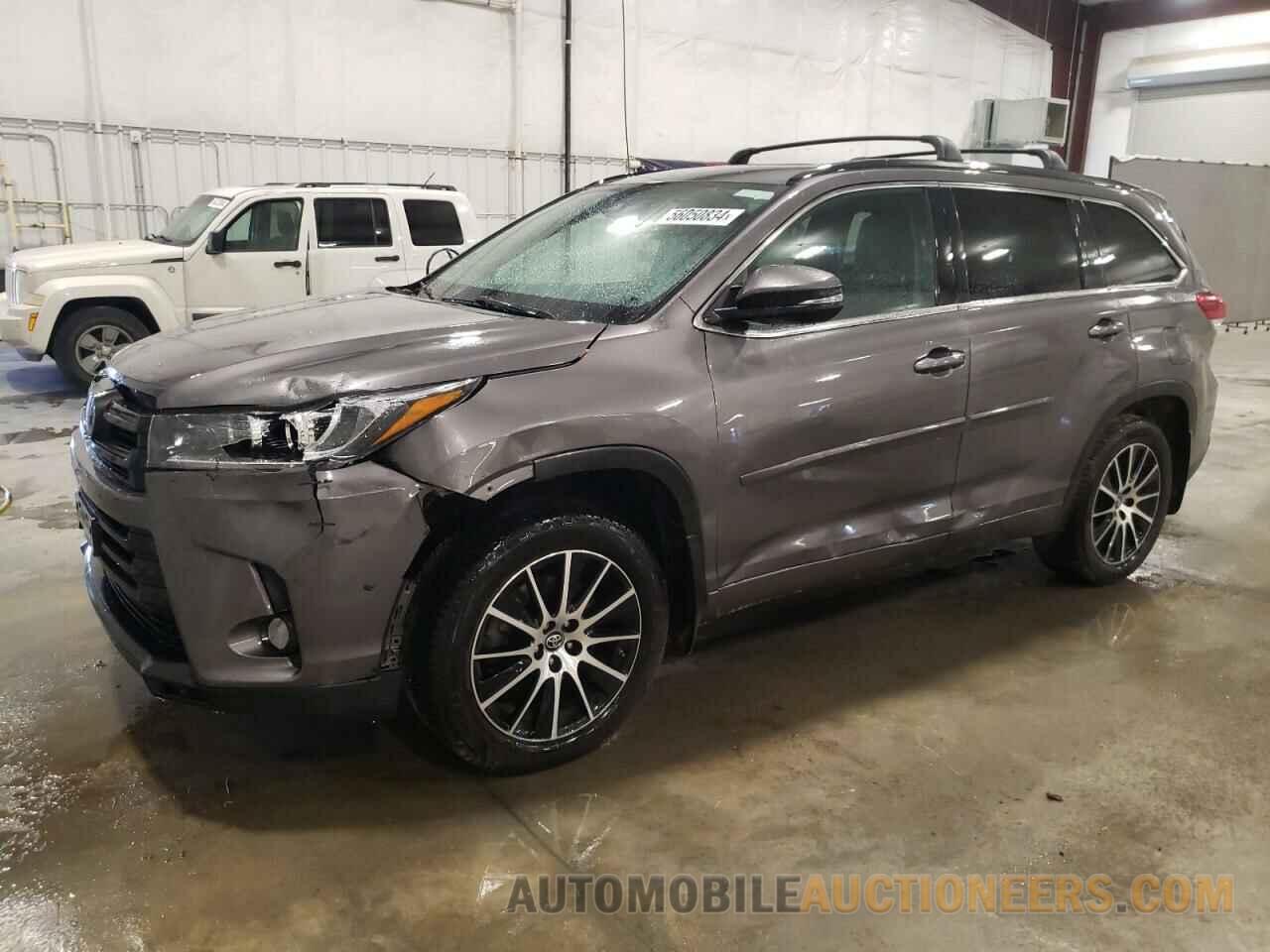 5TDJZRFH3HS425703 TOYOTA HIGHLANDER 2017