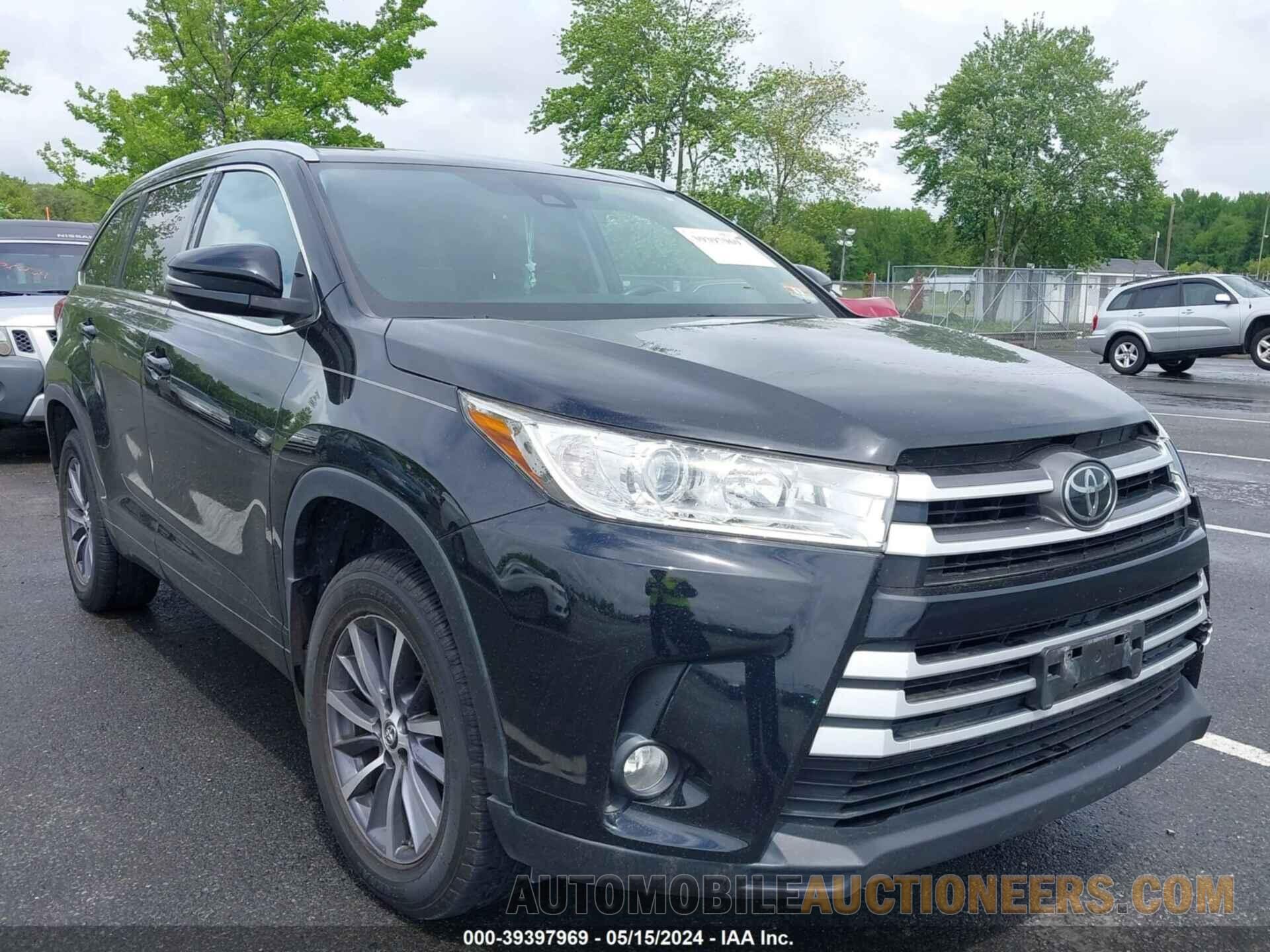 5TDJZRFH3HS432134 TOYOTA HIGHLANDER 2017