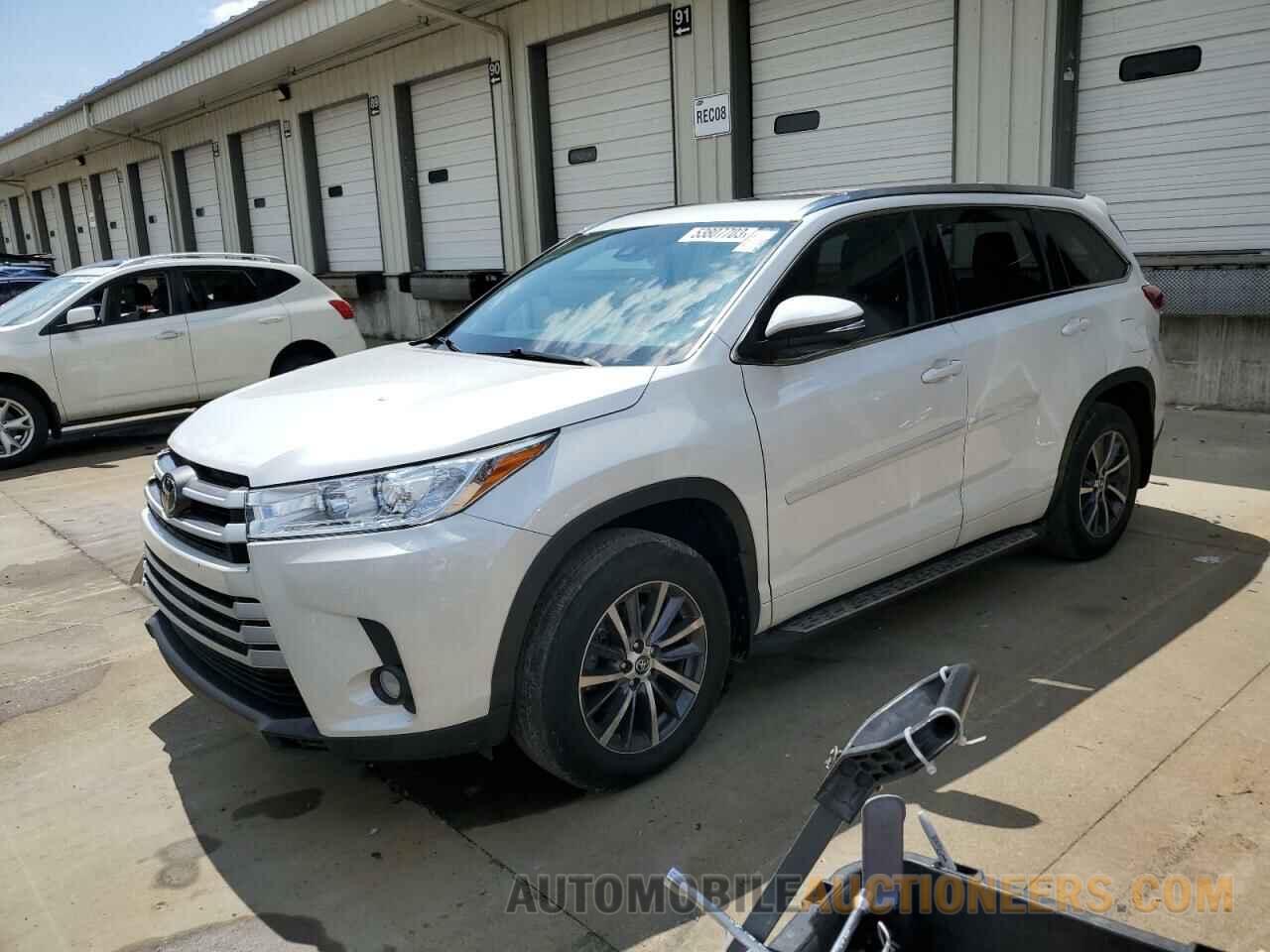 5TDJZRFH3HS443411 TOYOTA HIGHLANDER 2017