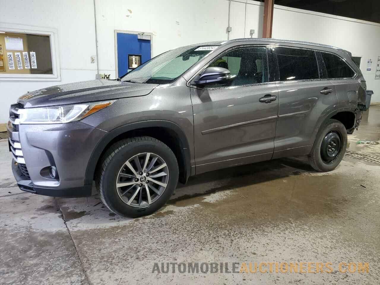 5TDJZRFH3HS465487 TOYOTA HIGHLANDER 2017