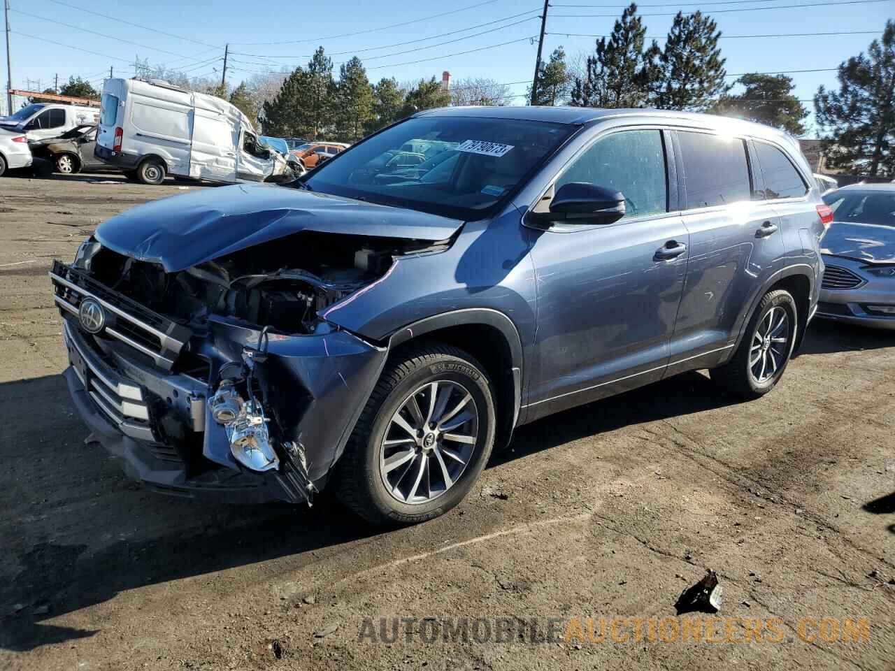 5TDJZRFH3HS481494 TOYOTA HIGHLANDER 2017