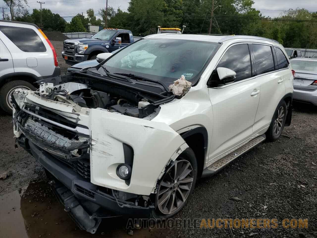 5TDJZRFH3HS516664 TOYOTA HIGHLANDER 2017