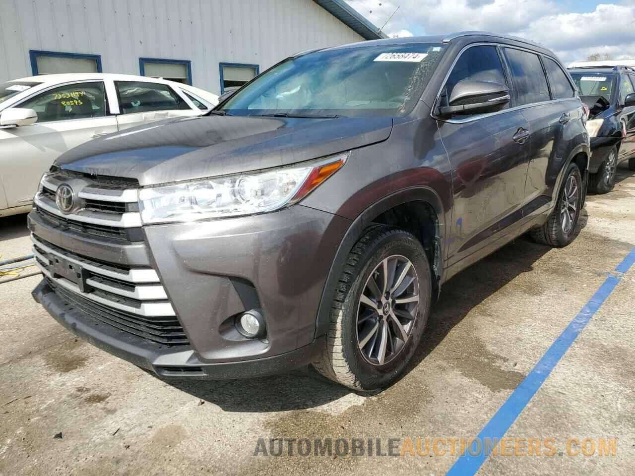 5TDJZRFH3JS496910 TOYOTA HIGHLANDER 2018