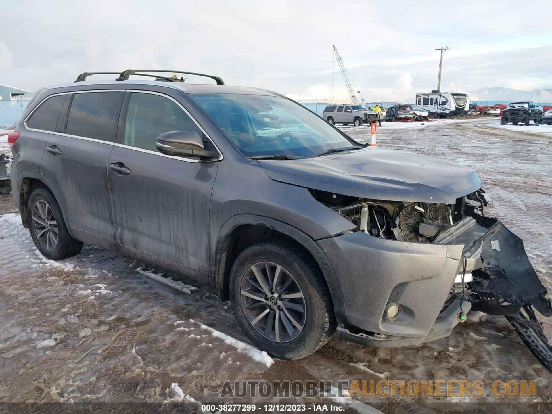 5TDJZRFH3JS529775 TOYOTA HIGHLANDER 2018