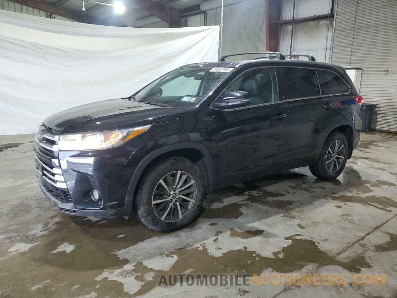 5TDJZRFH3JS544695 TOYOTA HIGHLANDER 2018