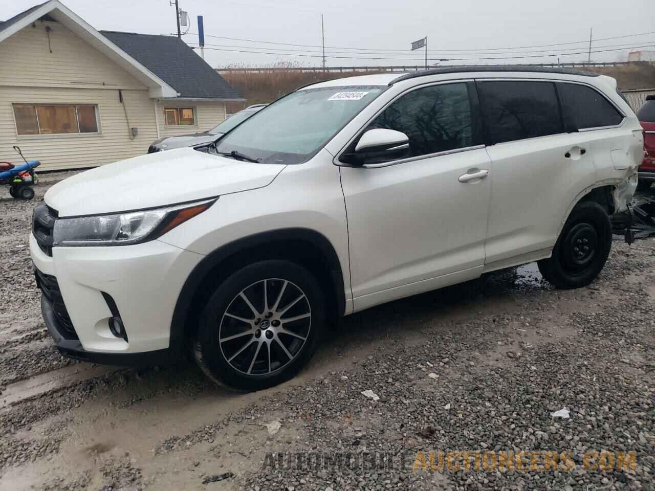 5TDJZRFH3JS554059 TOYOTA HIGHLANDER 2018