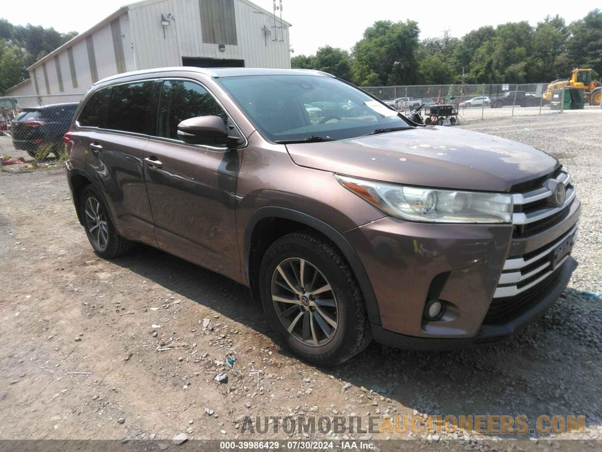 5TDJZRFH3JS803542 TOYOTA HIGHLANDER 2018