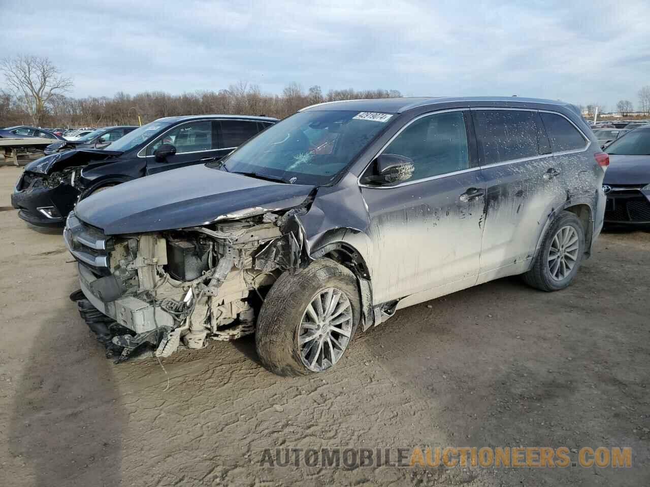 5TDJZRFH3JS848884 TOYOTA HIGHLANDER 2018