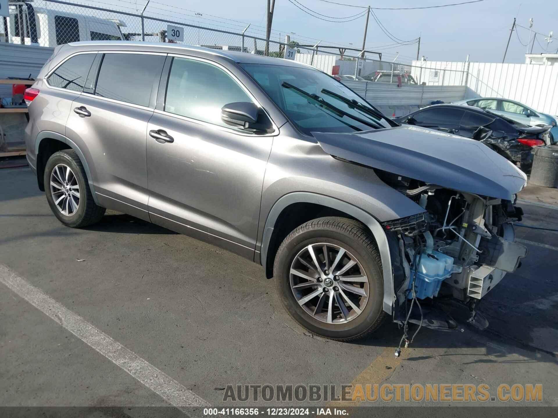 5TDJZRFH3JS861246 TOYOTA HIGHLANDER 2018