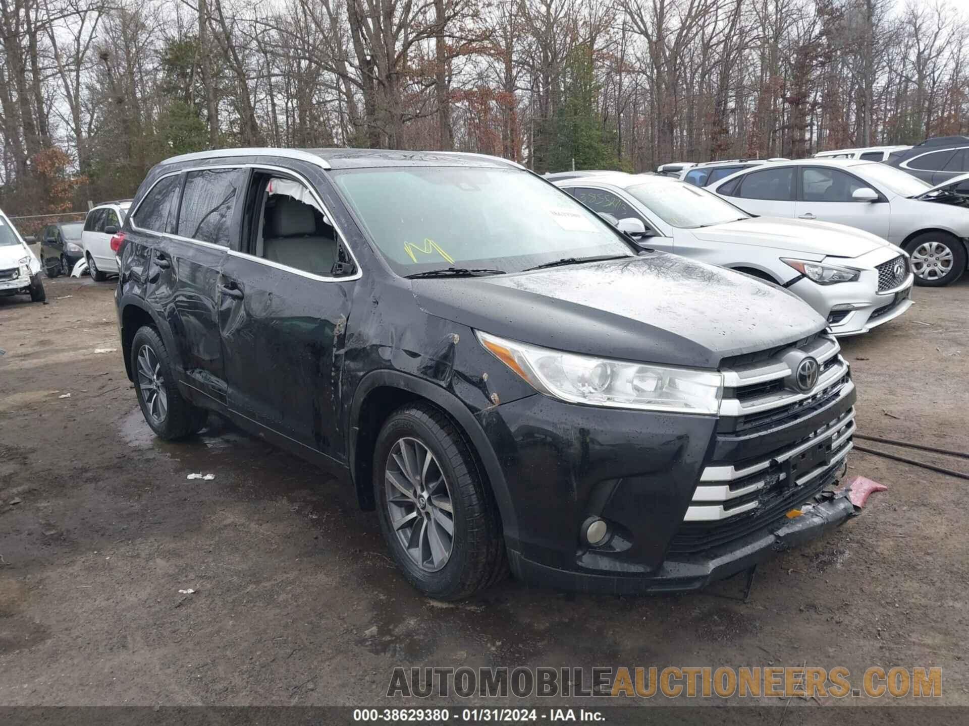 5TDJZRFH3JS885448 TOYOTA HIGHLANDER 2018