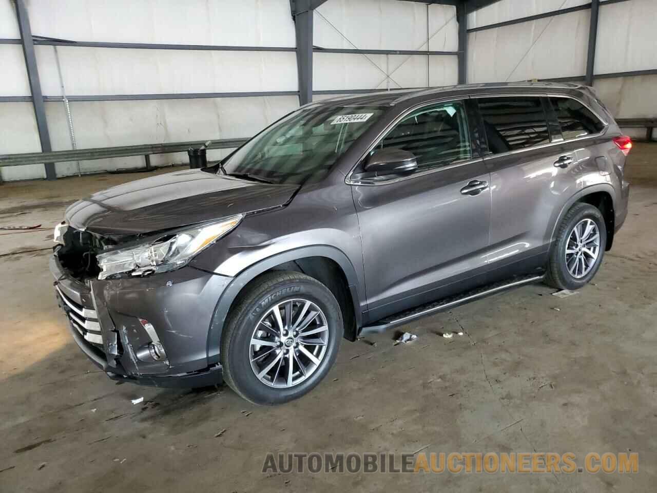 5TDJZRFH3KS574748 TOYOTA HIGHLANDER 2019