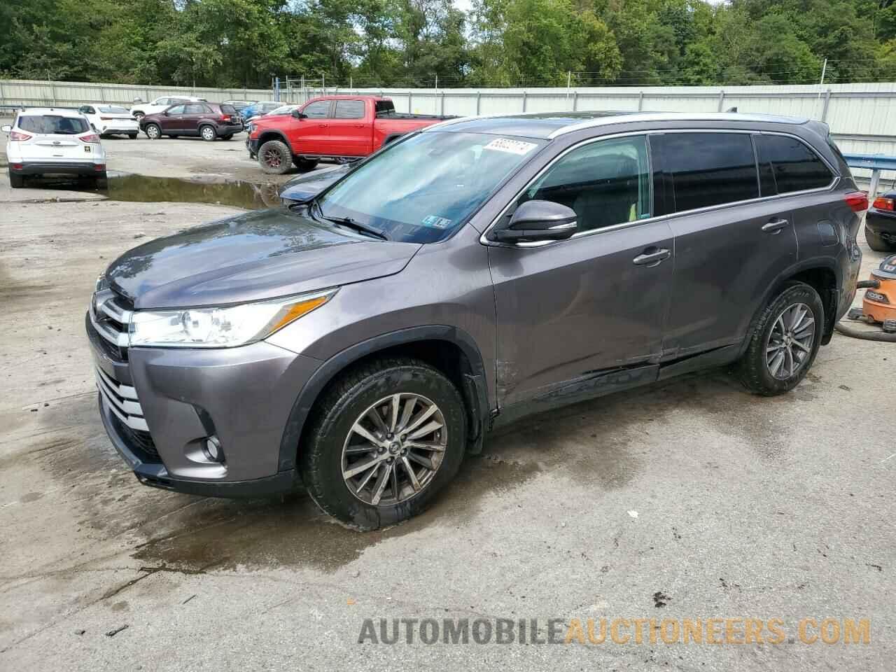 5TDJZRFH3KS576998 TOYOTA HIGHLANDER 2019