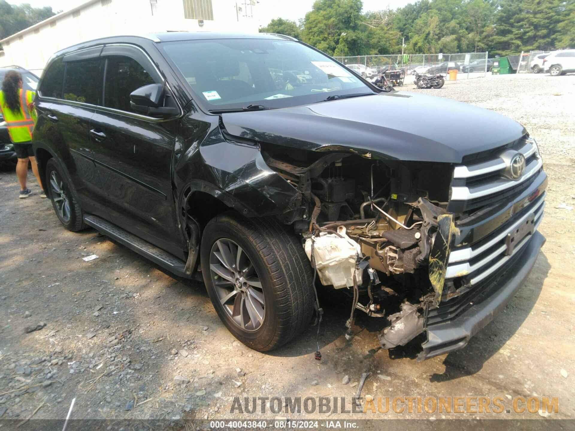 5TDJZRFH3KS609952 TOYOTA HIGHLANDER 2019