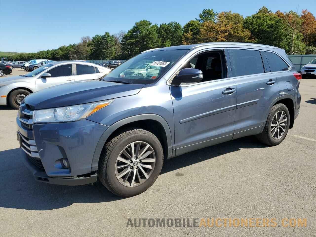 5TDJZRFH3KS714815 TOYOTA HIGHLANDER 2019