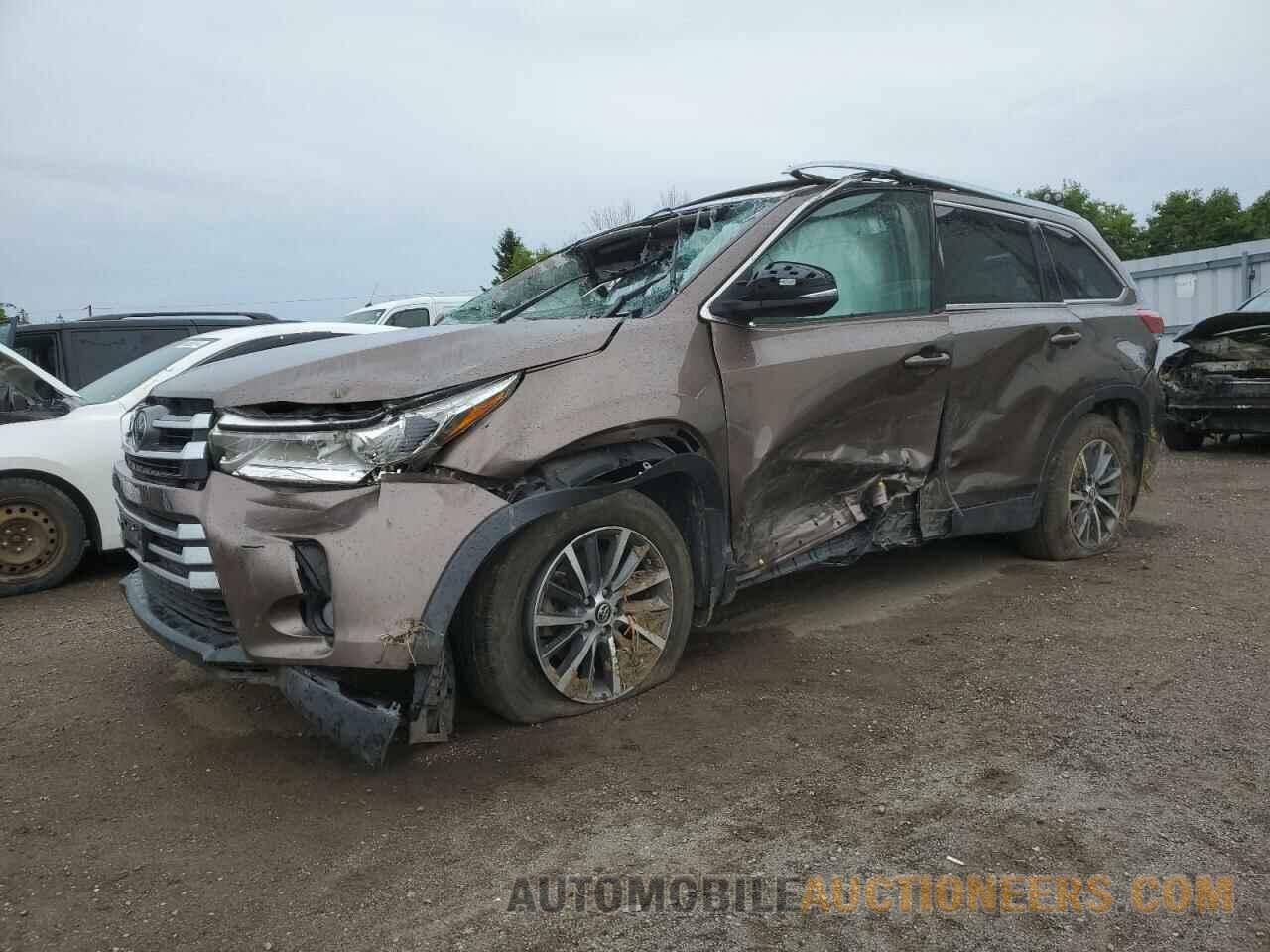 5TDJZRFH3KS952230 TOYOTA HIGHLANDER 2019