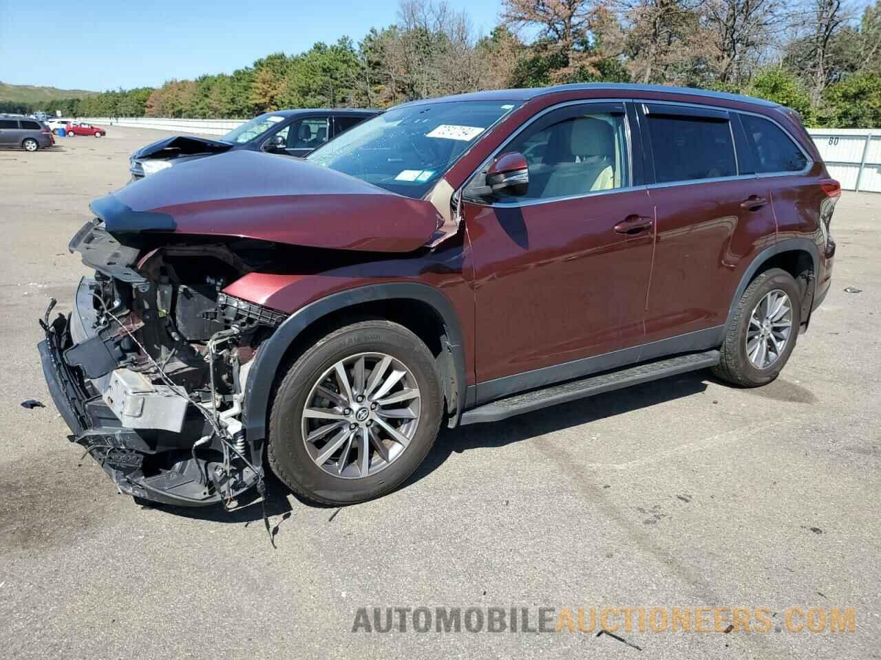 5TDJZRFH3KS989780 TOYOTA HIGHLANDER 2019