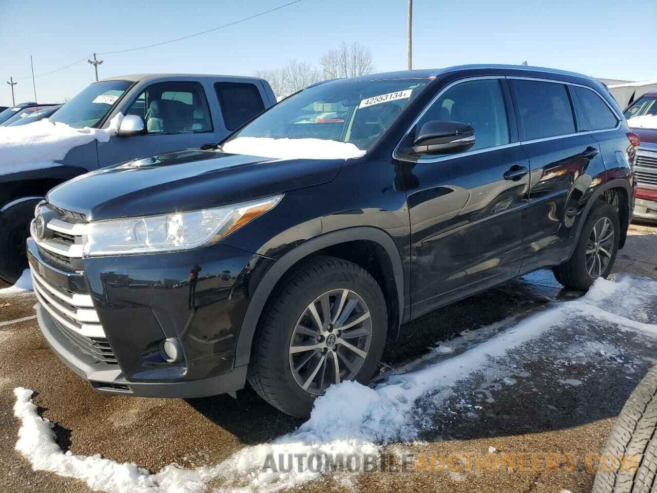 5TDJZRFH4HS363924 TOYOTA HIGHLANDER 2017