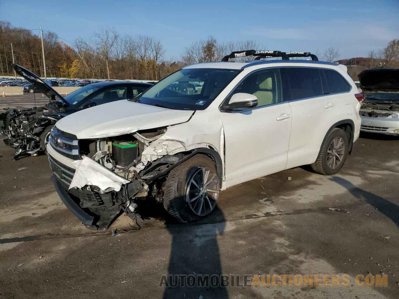 5TDJZRFH4HS389343 TOYOTA HIGHLANDER 2017