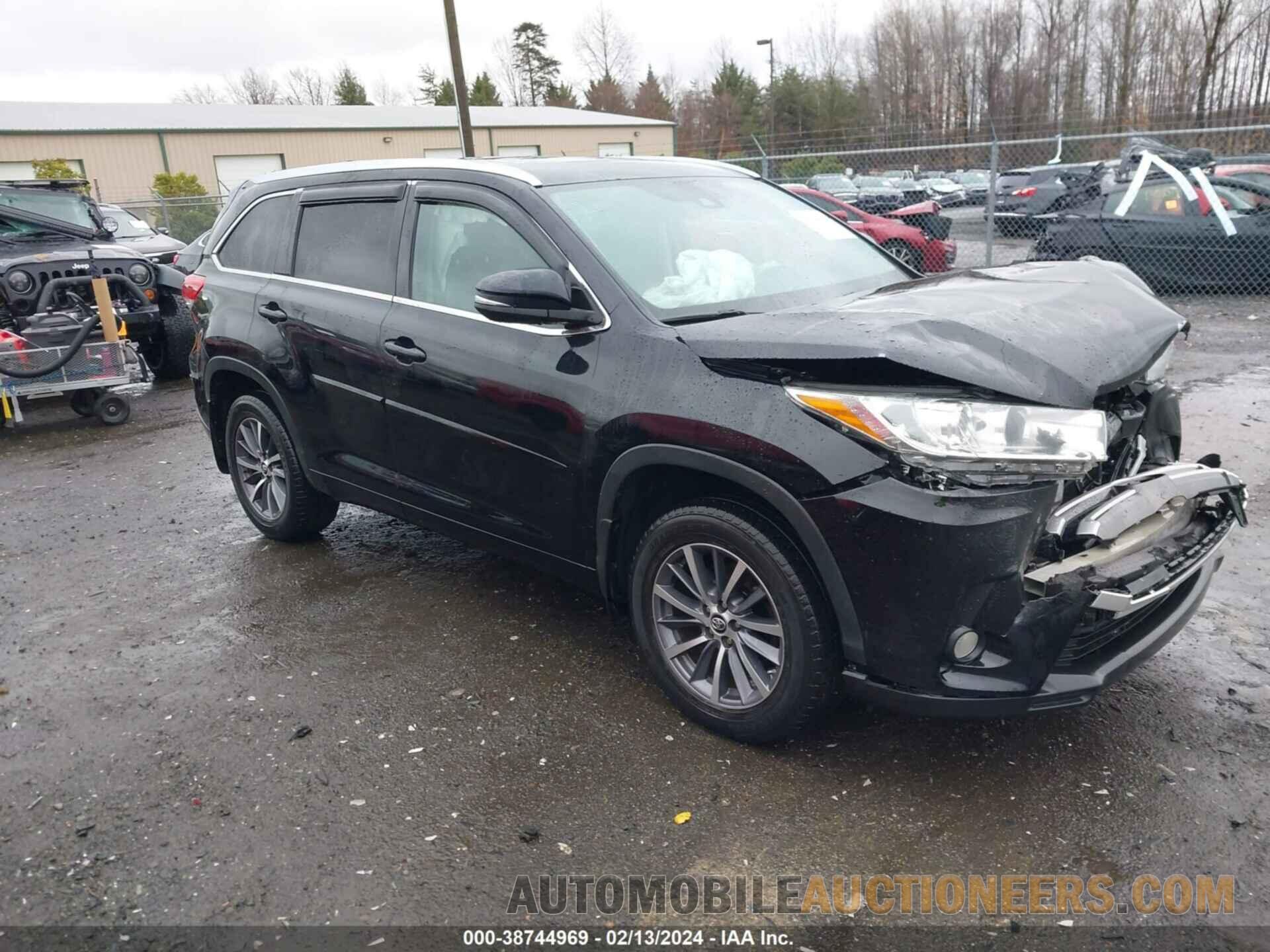 5TDJZRFH4HS390623 TOYOTA HIGHLANDER 2017