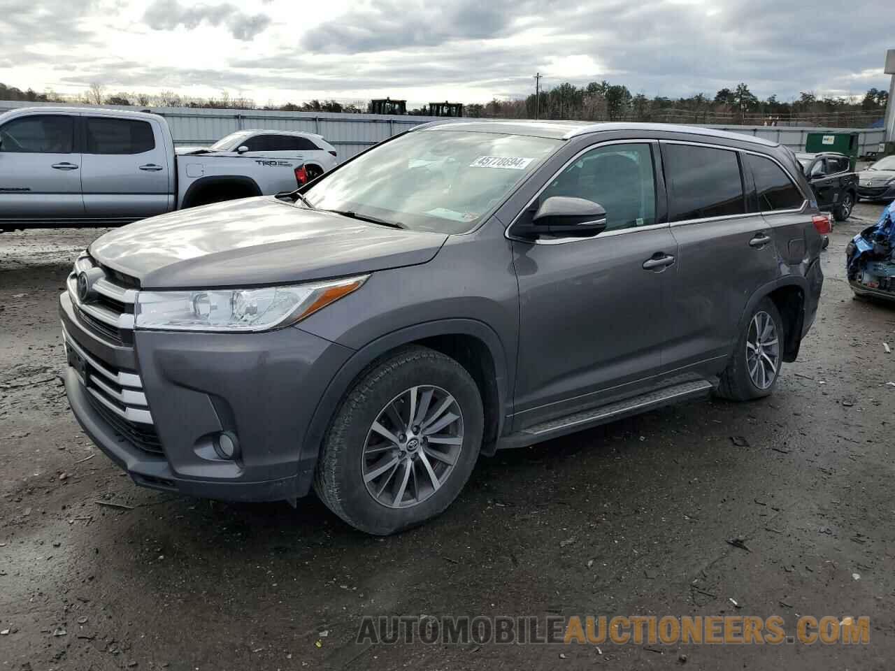 5TDJZRFH4HS418775 TOYOTA HIGHLANDER 2017