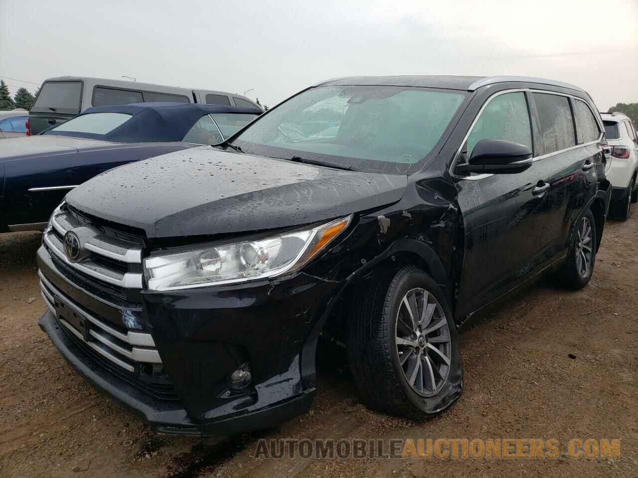 5TDJZRFH4HS450111 TOYOTA HIGHLANDER 2017