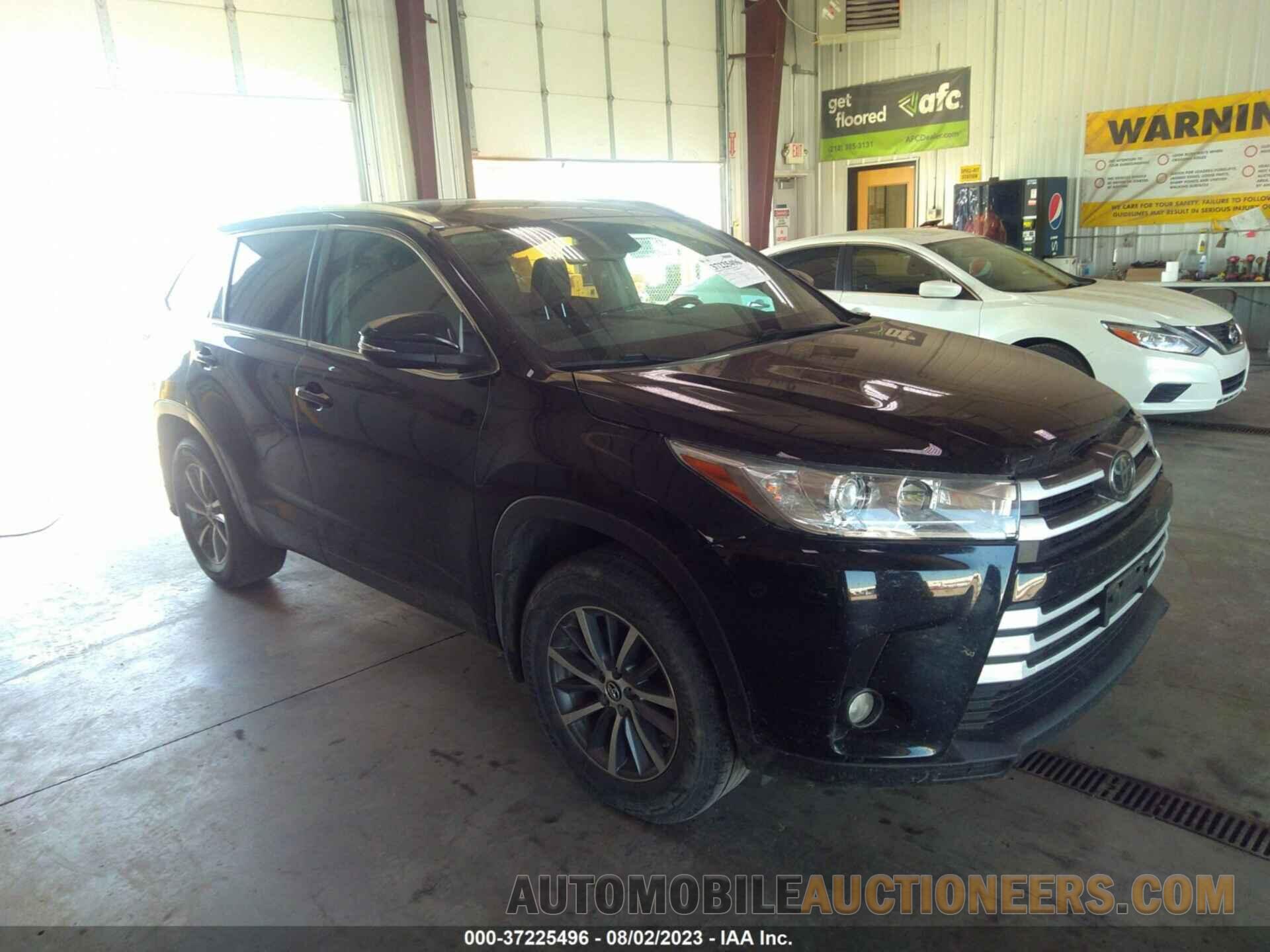 5TDJZRFH4HS459911 TOYOTA HIGHLANDER 2017