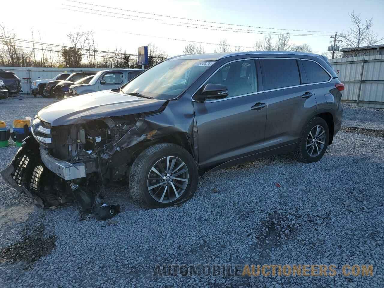 5TDJZRFH4JS487679 TOYOTA HIGHLANDER 2018